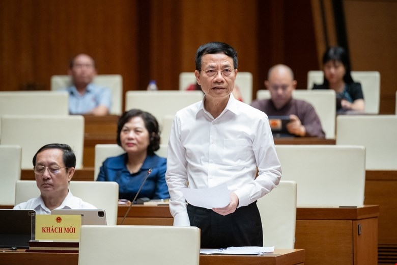“Người khác có thể mạo danh, tiêu tiền của chúng ta mà ta không biết”